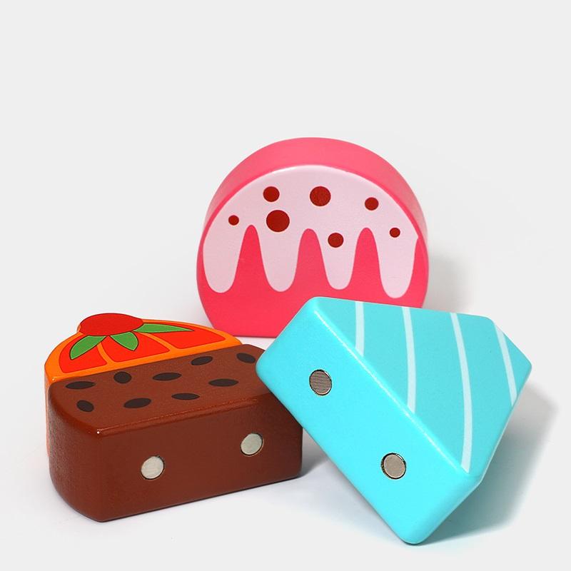 Wooden Magnetic Ice Cream Pull-Along Truck Ice Cream Shop for Kids Magnetic Building Blocks Toys Candy cart Food Dessert for Kids 18 Months to 5 Years